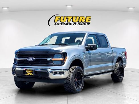 Used 2025 Ford F150 XLT w/ Equipment Group 301A Standard AWD/4WD image 8