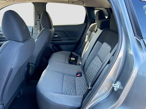 New 2026 Nissan Kicks SV w/ SV Premium Package FWD image 18