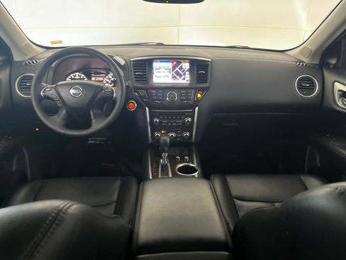 Used 2015 Nissan Pathfinder Platinum FWD image 33