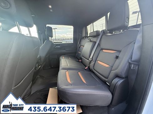 Used 2025 GMC Sierra 3500 AT4 w/ AT4 Premium Plus Package image 15