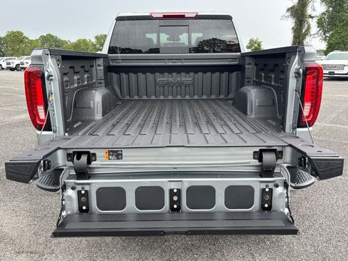 New 2026 GMC Sierra 1500 SLT w/ SLT Premium Plus Package image 38