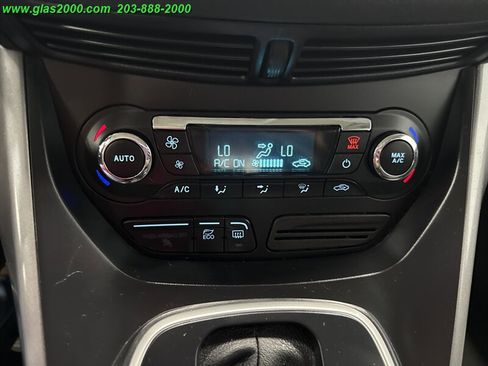 Used 2016 Ford C-MAX SE image 17