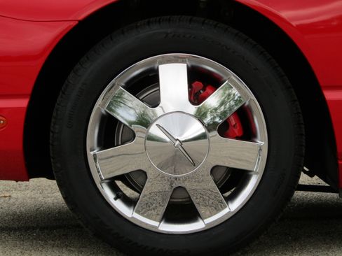 Used 2002 Ford Thunderbird RWD image 9