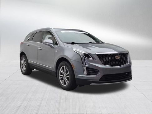 Certified 2023 Cadillac XT5 Premium Luxury AWD/4WD image 3