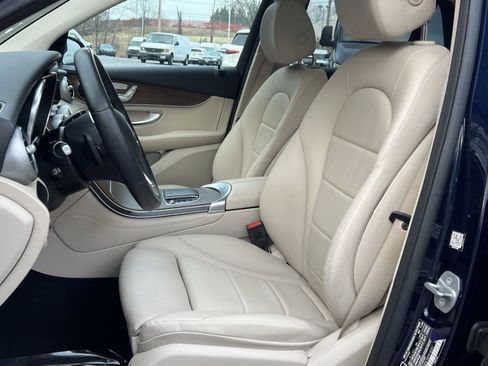 Certified 2021 Mercedes-Benz GLC 300 GLC 300 image 11