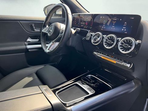 Used 2024 Mercedes-Benz GLA 250 image 28