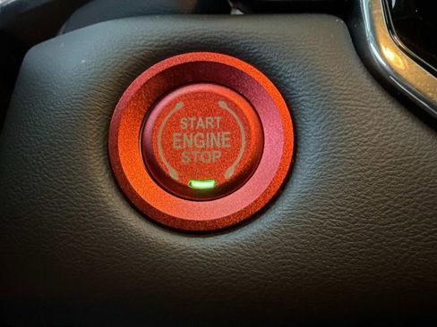 Used 2024 GMC Canyon Elevation w/ Convenience Package image 36