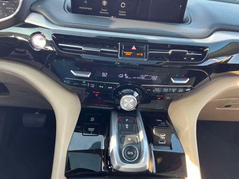 Used 2023 Acura MDX SH-AWD w/ Technology Package image 23