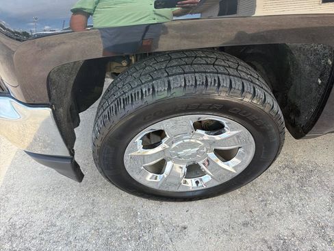 Used 2017 Chevrolet Silverado 1500 LTZ w/ Sport Package image 14