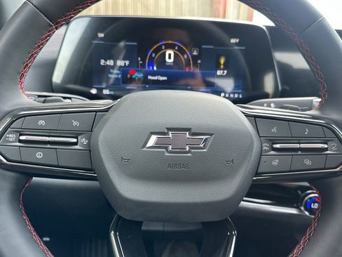 New 2026 Chevrolet Equinox RS w/ Convenience Package III FWD image 24