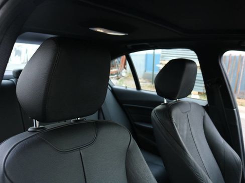 Used 2014 BMW 335i xDrive 335i xDrive AWD 4dr Sedan image 25