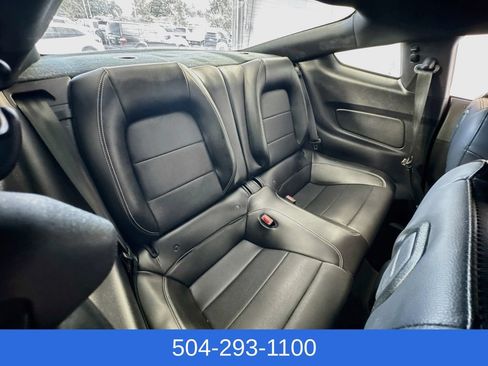 Used 2018 Ford Mustang Premium RWD image 27