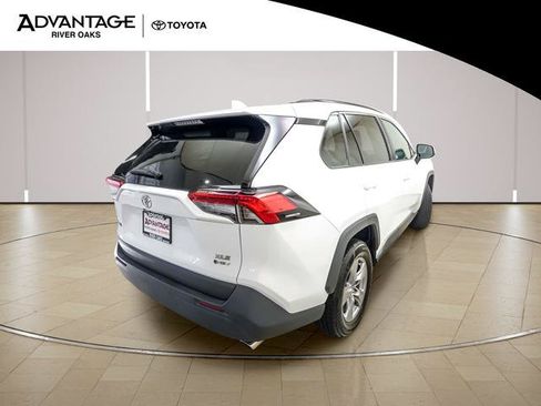 Certified 2025 Toyota RAV4 XLE AWD/4WD image 7