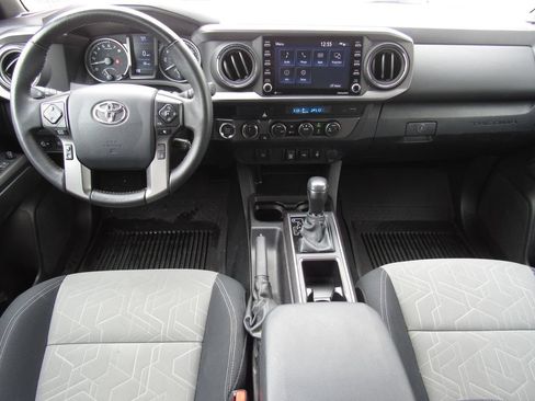 Certified 2023 Toyota Tacoma TRD Off-Road w/ Black Out Package (TMS) AWD/4WD image 31