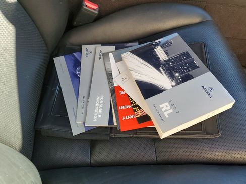 Used 2007 Acura RL image 22