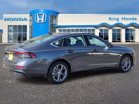 New 2026 Honda Accord EX-L image 6
