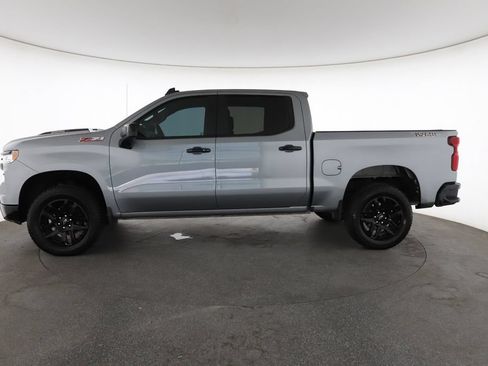 Used 2024 Chevrolet Silverado 1500 LT Trail Boss AWD/4WD image 7