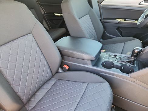 Used 2018 Volkswagen Atlas S FWD image 16
