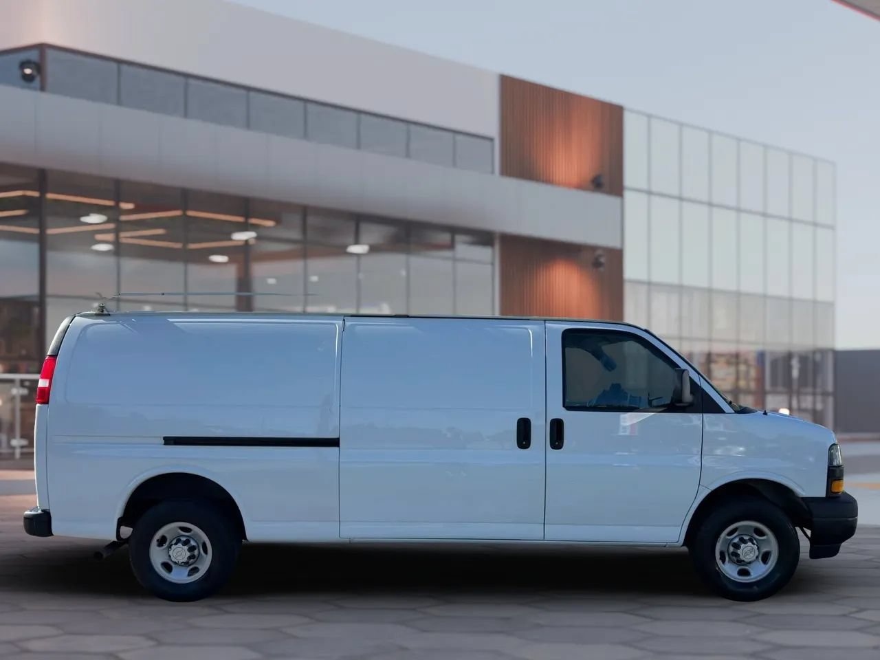 Used 2023 Chevrolet Express 2500 Extended w/ Driver Convenience Package RWD image 4