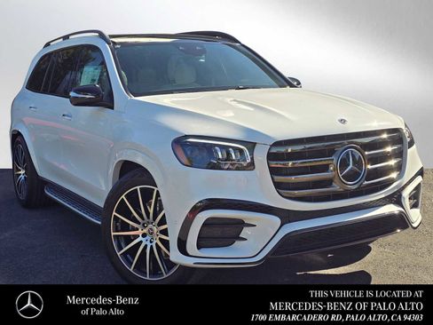 New 2026 Mercedes-Benz GLS 580 4MATIC image 1