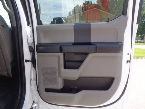 Used 2022 Ford F250 XL w/ Power Equipment Group AWD/4WD image 27