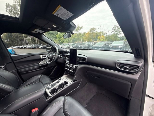 Used 2022 Ford Explorer ST w/ Equipment Group 401A AWD/4WD image 11