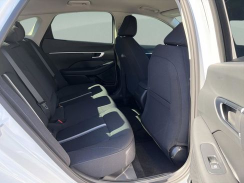 New 2026 Hyundai Sonata SEL FWD image 17