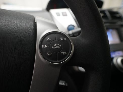 Used 2014 Toyota Prius V Two FWD image 18