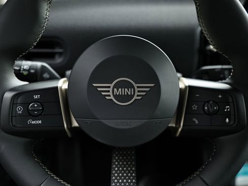New 2026 MINI Cooper 4-Door Hardtop FWD image 35