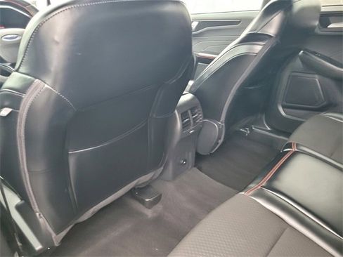 Used 2024 Ford Escape ST-Line image 14