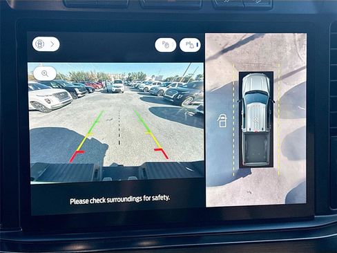 Used 2023 Ford F250 Lariat w/ Chrome Package image 15