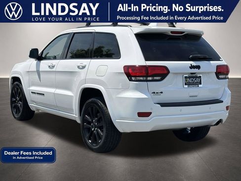 Used 2020 Jeep Grand Cherokee Altitude AWD/4WD image 5