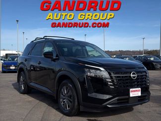 New 2026 Nissan Pathfinder SV video 1