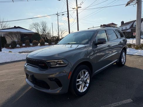 Used 2022 Dodge Durango GT image 3