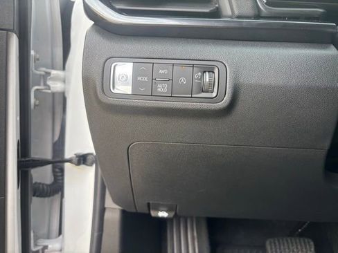 Used 2026 GMC Terrain AT4 w/ Convenience Package III image 27