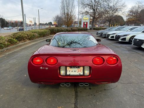 Used 2004 Chevrolet Corvette Coupe w/ Roof Package image 6