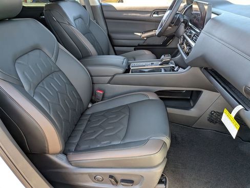 New 2026 Nissan Pathfinder Platinum w/ Cargo Package image 20