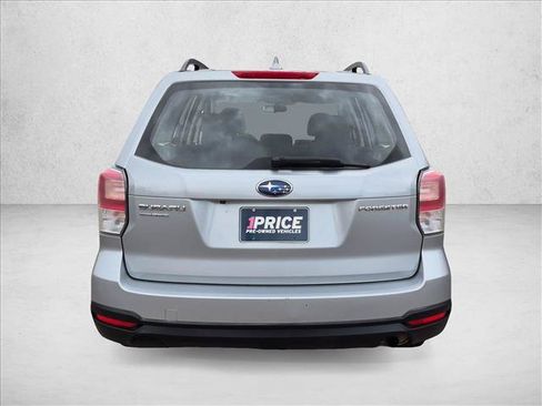 Used 2018 Subaru Forester 2.5i w/ Alloy Wheel Package AWD/4WD image 6