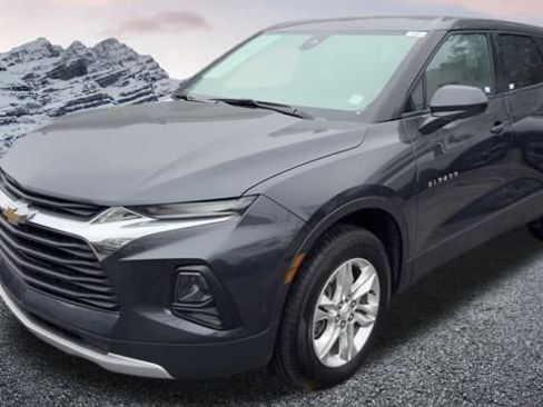 Used 2022 Chevrolet Blazer LT image 1