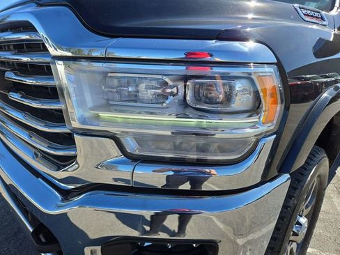 Used 2020 RAM 2500 Limited AWD/4WD image 7