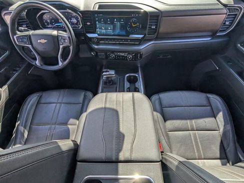 Used 2024 Chevrolet Silverado 1500 High Country image 11