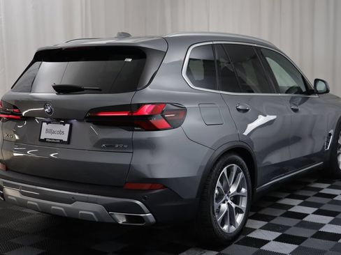 New 2026 BMW X5 xDrive50e w/ Climate Comfort Package AWD/4WD image 18