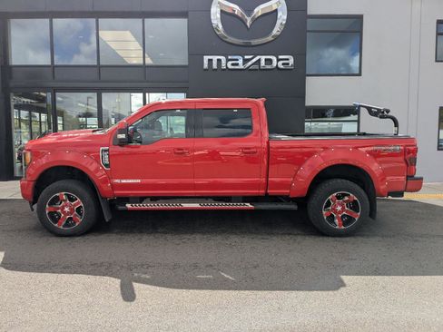 Used 2019 Ford F250 Lariat w/ Lariat Ultimate Package AWD/4WD image 3