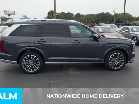 Certified 2026 Hyundai Palisade Calligraphy FWD image 4