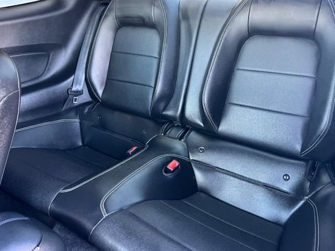Used 2020 Ford Mustang GT Premium RWD image 14