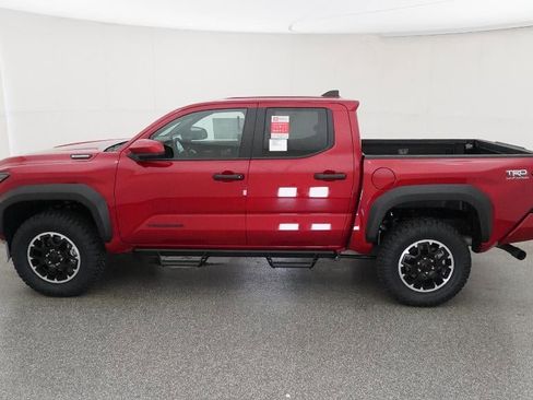 New 2025 Toyota Tacoma TRD Off-Road AWD/4WD image 3
