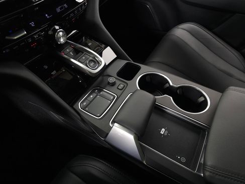 Used 2023 Acura MDX SH-AWD image 28