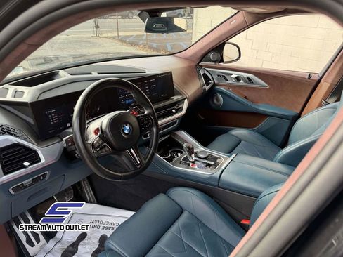 Used 2023 BMW XM image 42