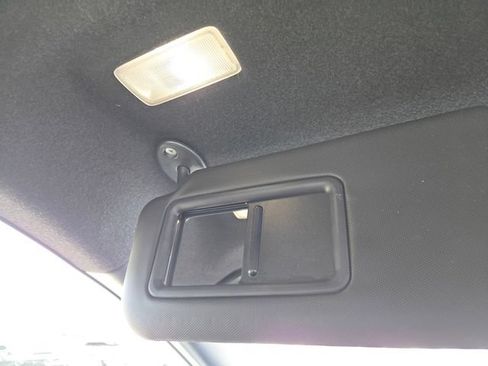 Used 2026 Toyota Corolla SE w/ Carpet Mat Package (TMS) FWD image 18
