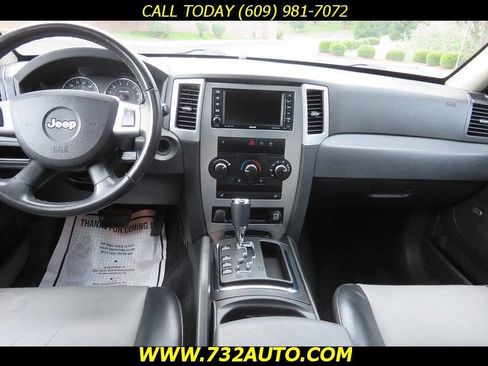 Used 2008 Jeep Grand Cherokee Laredo image 19